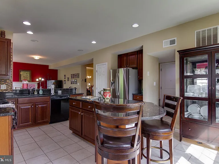 46 Bismark Dr — Photo 11
