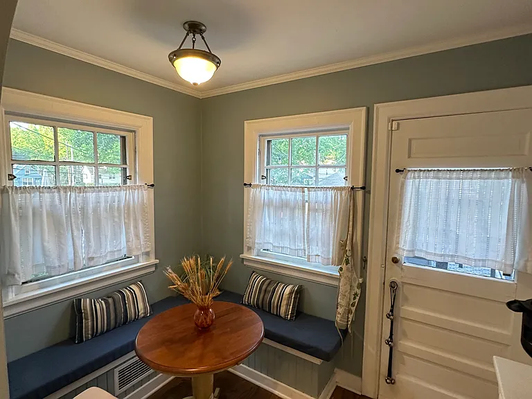 7319 Walnut St — Photo 7