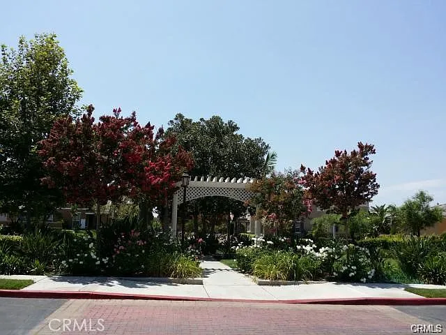 1757 Steinman St — Photo 17