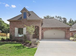 1952 Campfire Rd, Lake Charles, LA 70611