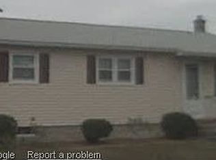 100 Kerri Lyn Rd, Warwick, RI 02889