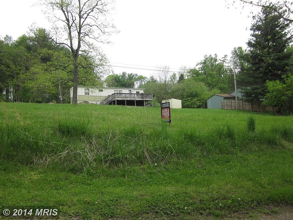 2nd image of 2807 Limekiln Rd