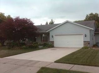 3368 Whispering Ct SW, Grandville, MI