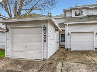3206 SE Blue Bird Dr, Hillsboro, OR 97123