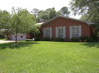 6140 Garraway Cir, Ocean Springs, MS 39564