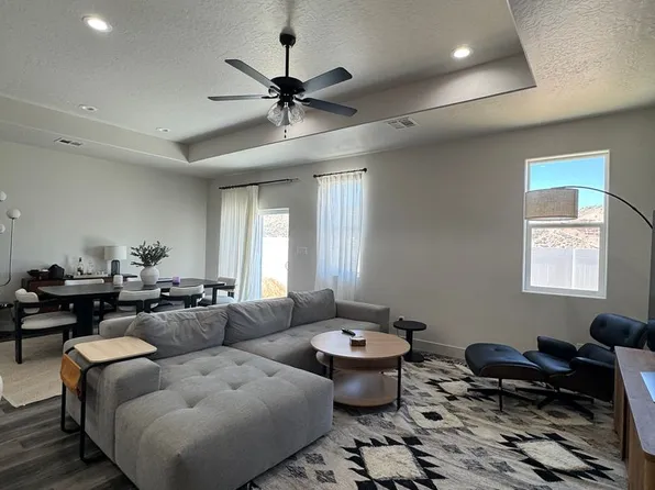 2620 Platinum Dr, Elko, NV 89801