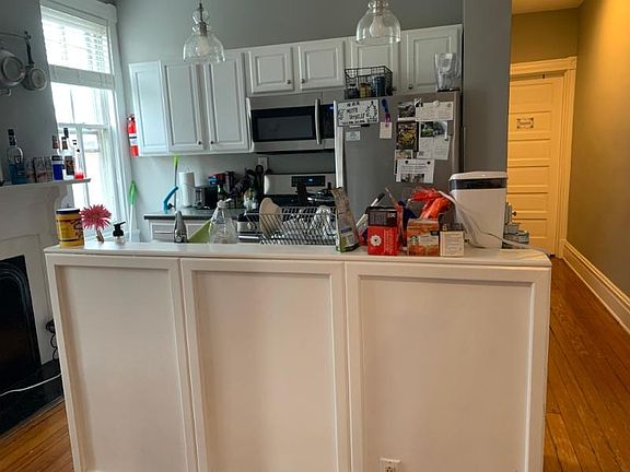 2nd image of 207 N Stafford Ave #2