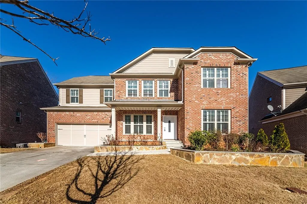 5 bed, 3.5 bath, 3988 sqft, $4,400 — Photo 2
