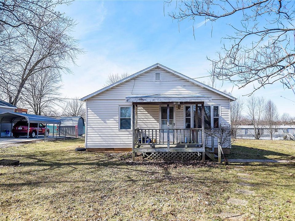 1st image of 412 Maiden Ln