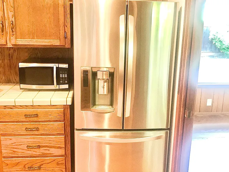 124 Lester Ln — Photo 6