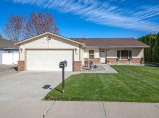 2302 W 20th Ave, Kennewick, WA