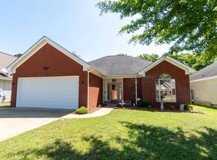 306 Powder Horn Dr, Midland City, AL 36350