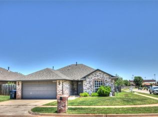 4212 Hunterfield Ave, Oklahoma City, OK 73179