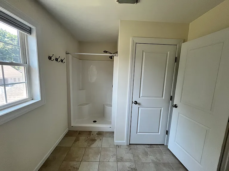 302 High St — Photo 35