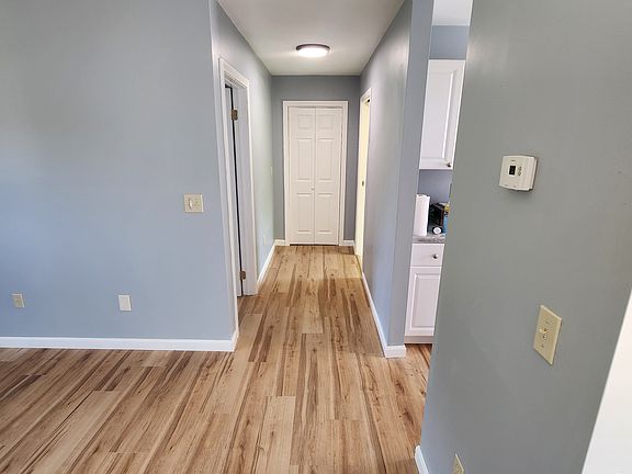 3rd image of 66 Dill St