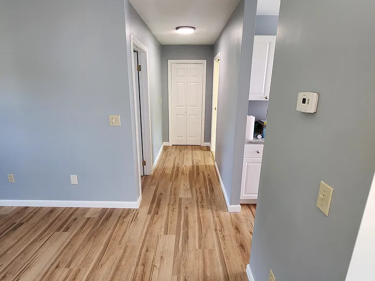 66 Dill St — Photo 3