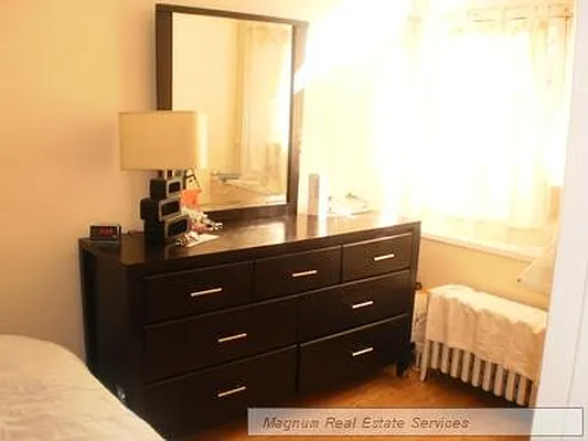 Rented by Magnum Realty Holdings, LLC | media 28