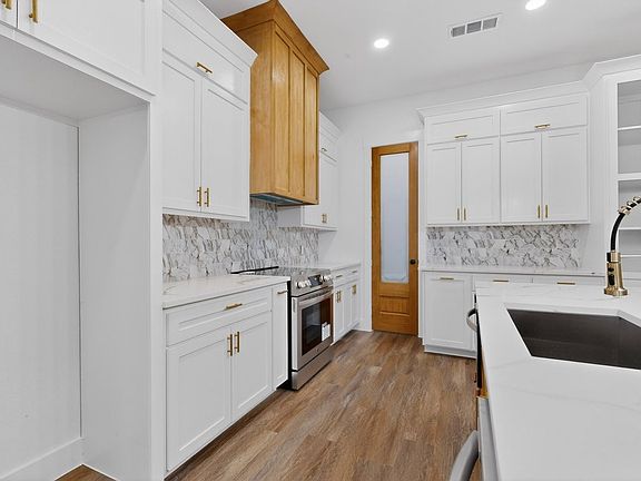 5th image of 4737 Pine Ridge Ct