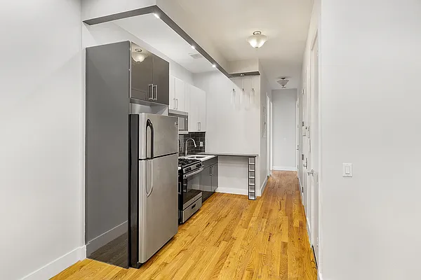 Rented by Brown Harris Stevens | media 9