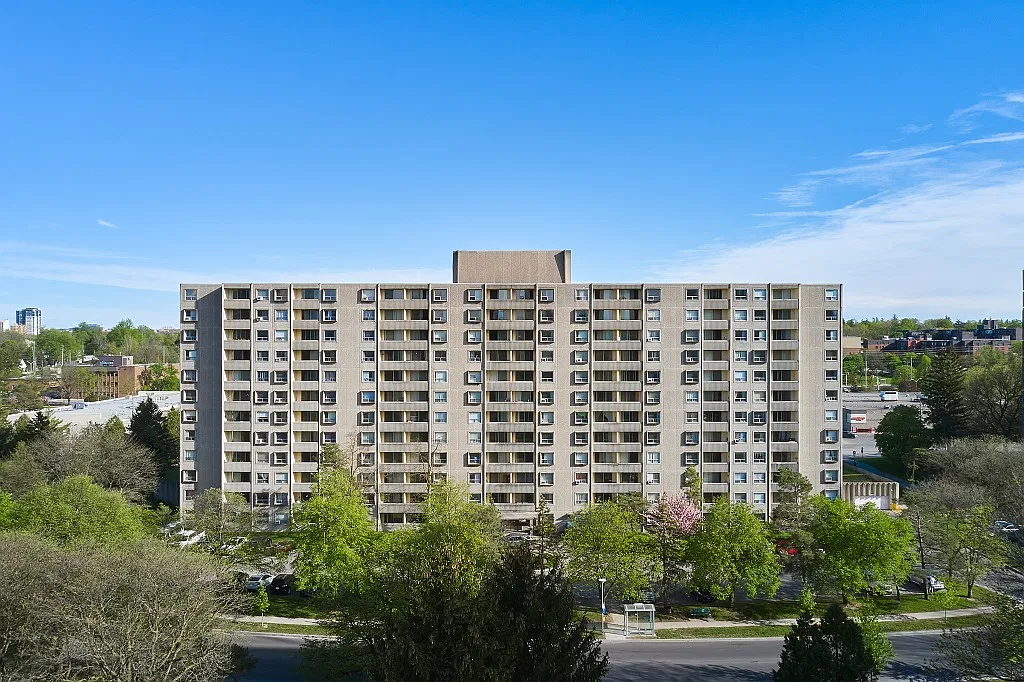 120 Cherryhill Place, 110 — Photo 3