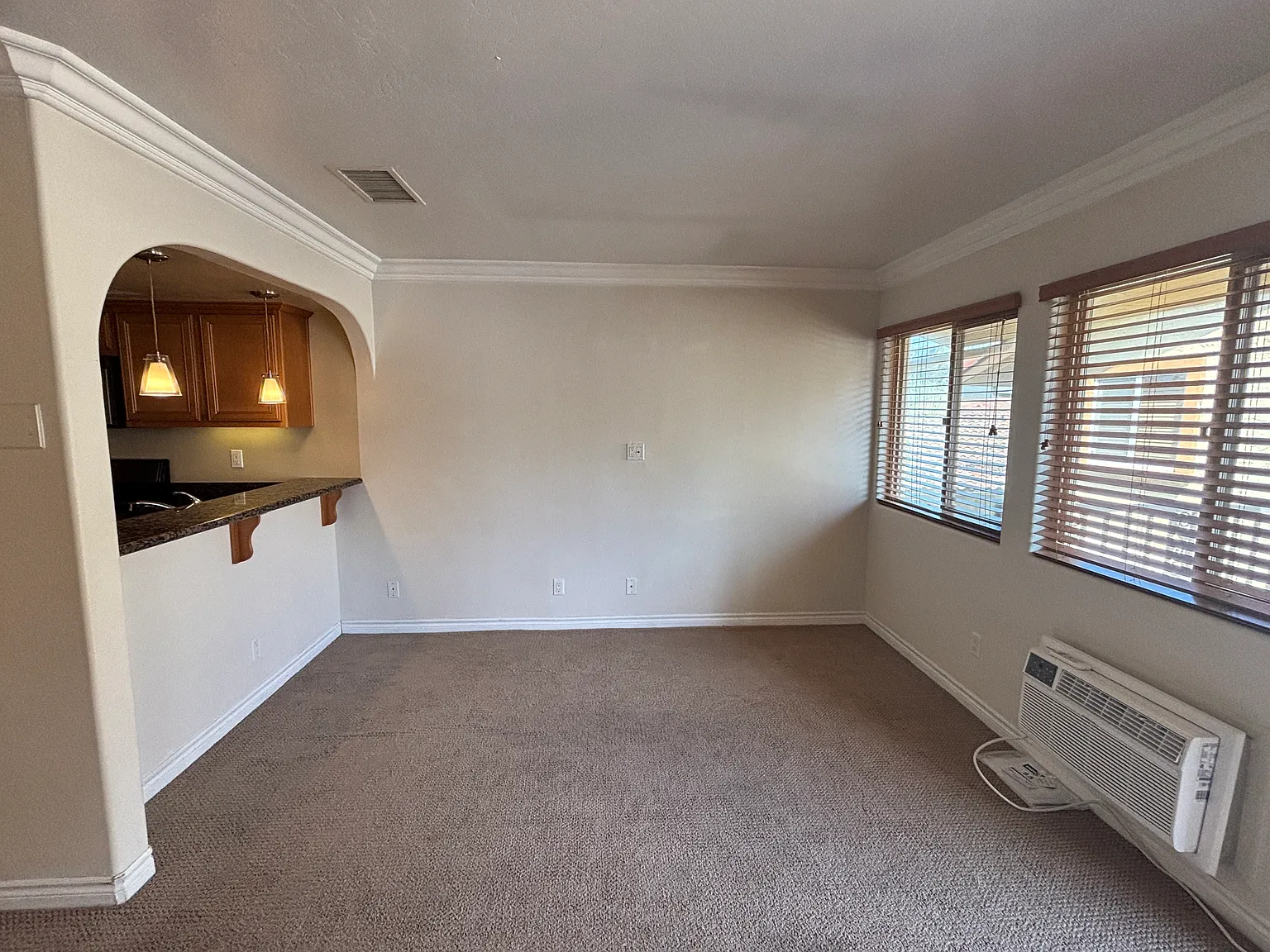 1 bed, 560 sqft, $2,095 — Photo 4