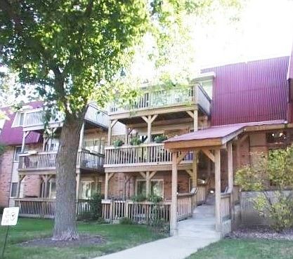 1st image of 1875 Tall Oaks Dr #34