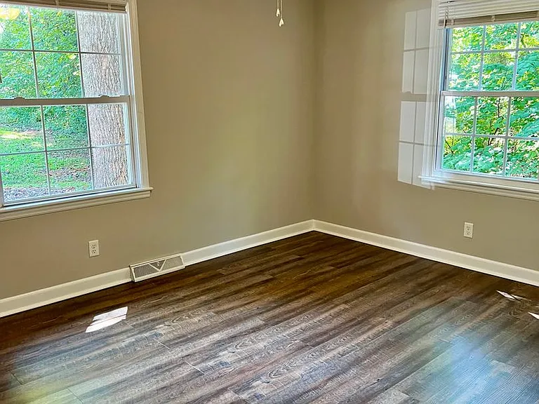 1278 Redding Ln — Photo 13