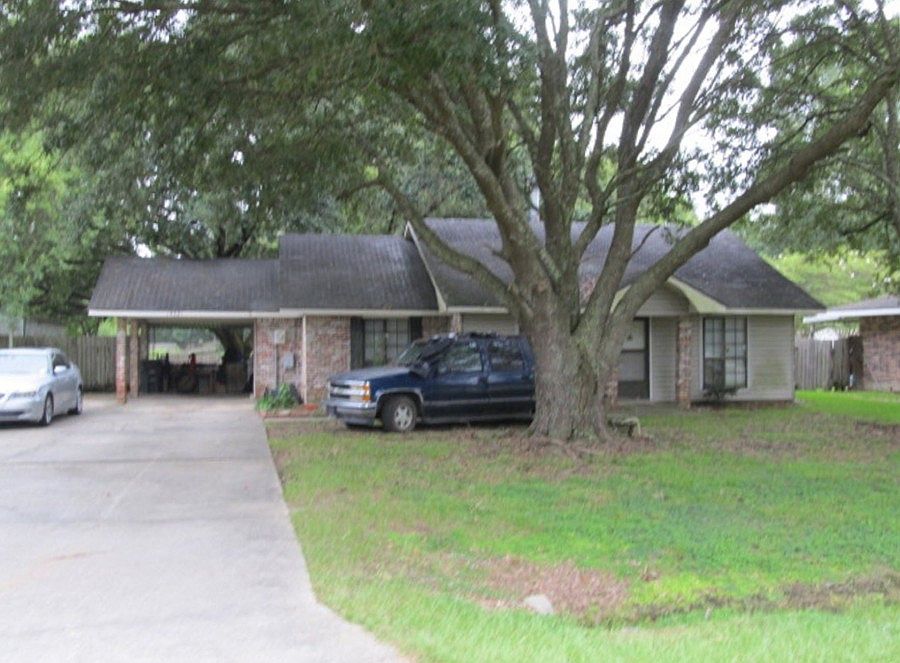 1st image of 14851 Bluff Creek Dr