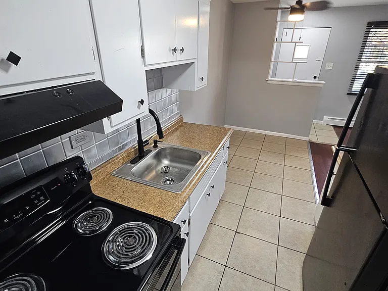 4301 S Harlem Ave #2 — Photo 5