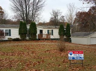 5888 Sedge Ln, Linden, MI 48451