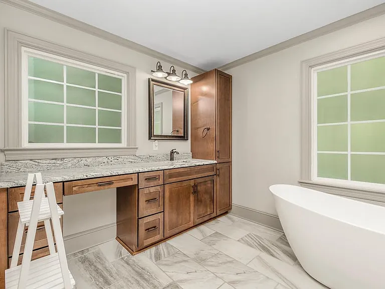 471 Sherwood Forest Rd — Photo 13