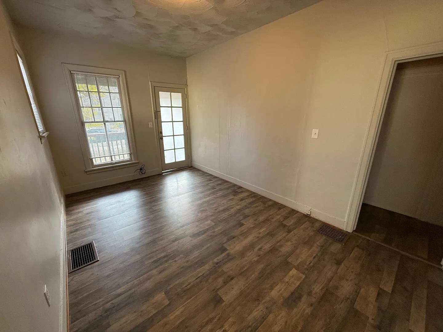 2024 West 2nd Ave! — Photo 4