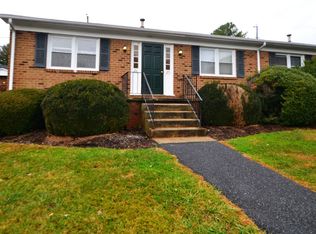 205 Bookerdale Rd APT 27, Waynesboro, VA 22980