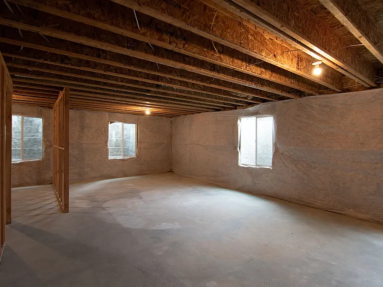 2034 E Pepper View Cir — Photo 47