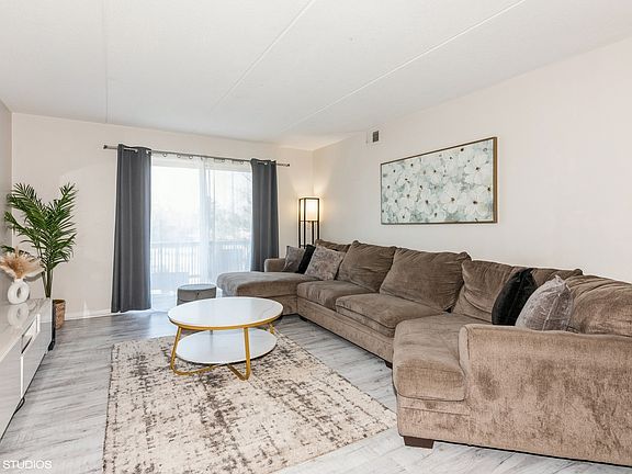 3rd image of 505 Redondo Dr APT 311