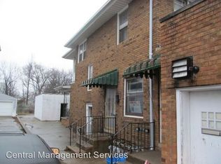 1523 1/2 Lincoln Way W, South Bend, IN 46628