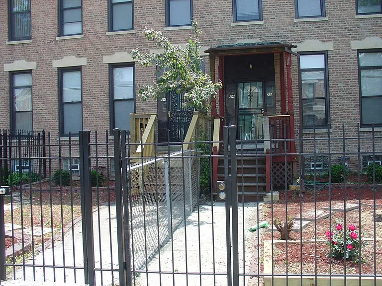 2427 W Flournoy St #BASEMENT — Photo 17