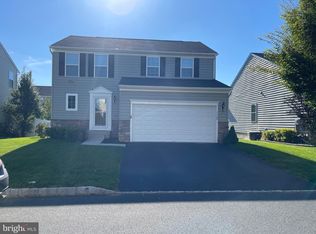 1329 Quakers Way, Quakertown, PA 18951