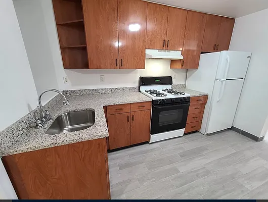 Rented by Magner Realty Group, LLC | media 16