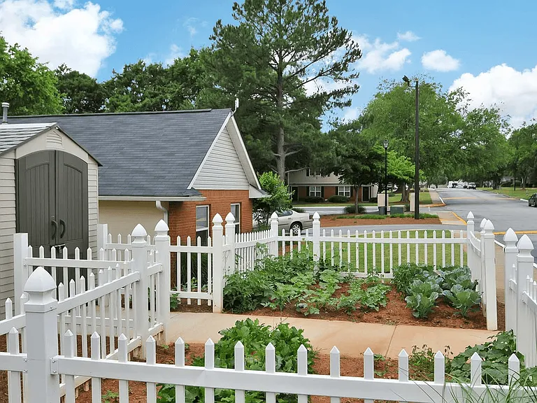 Villas at Lakewood Apartment Homes — Photo 7