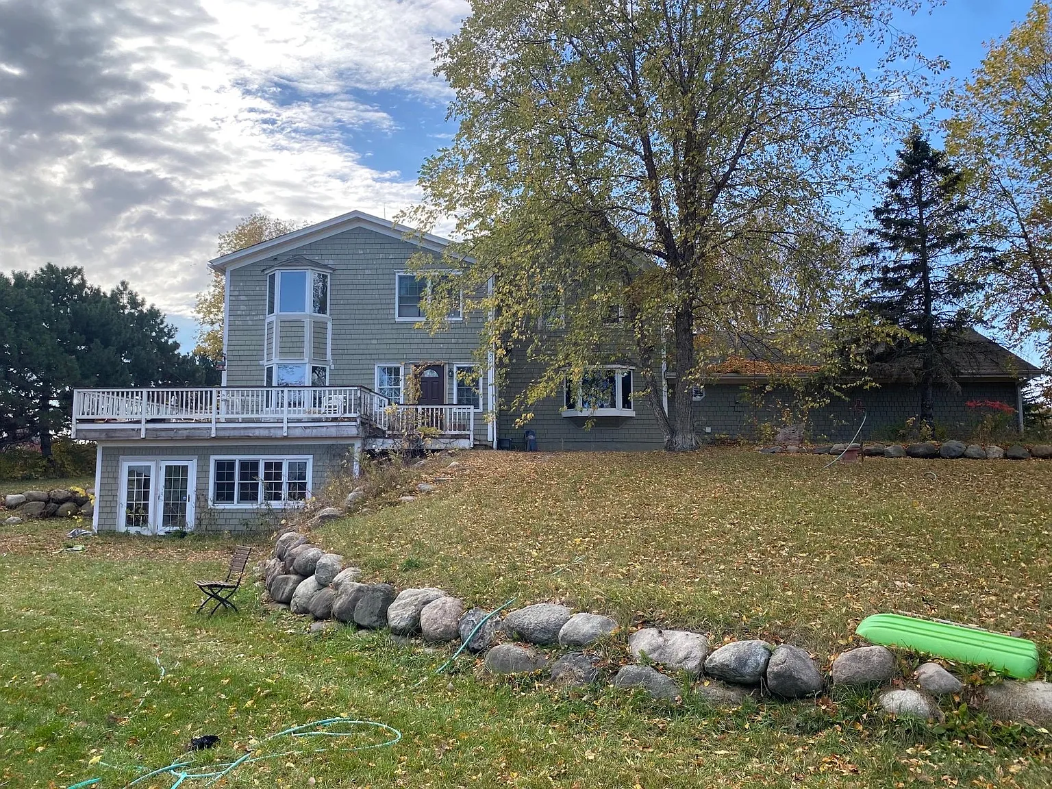 4 bed, 4000 sqft, $2,900 — Photo 4