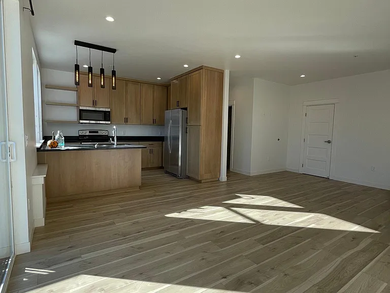 245 W Valley View Rd #1-8 — Photo 18