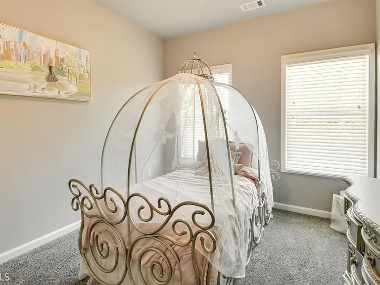 1815 Treymire Ct — Photo 10