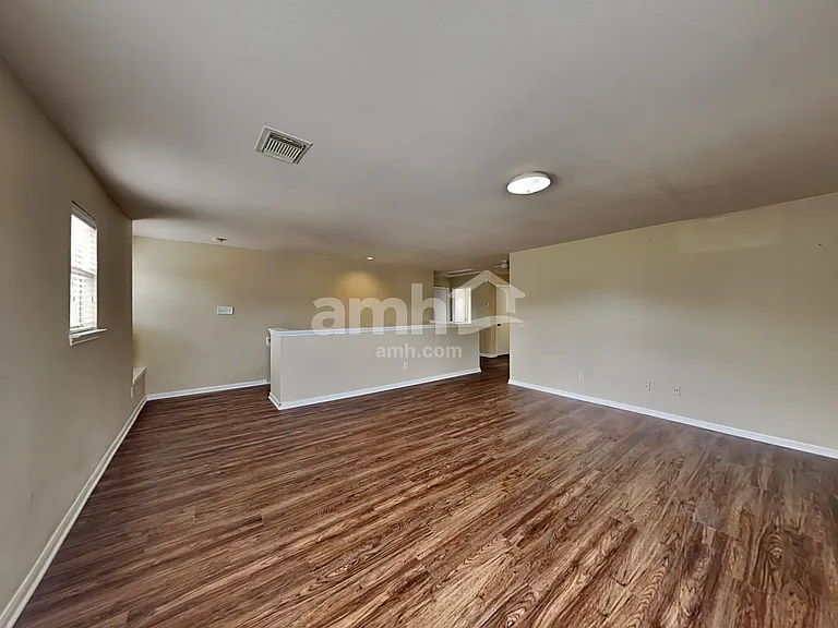 29435 Legends Glen Dr — Photo 10