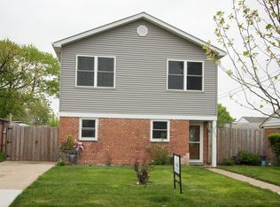 2623 Calwagner St, Franklin Park, IL 60131