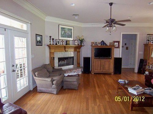 4th image of 509 Summerfield Dr