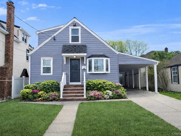 268 Spruce Street, West Hempstead, NY 11552