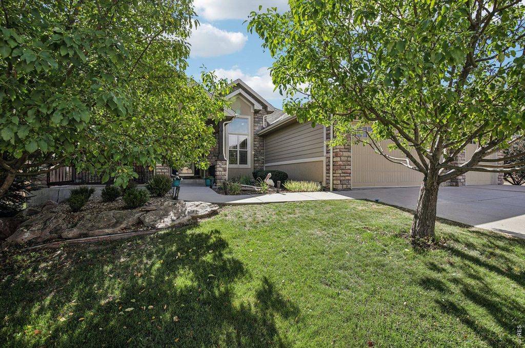 2143 Cape Hatteras Dr