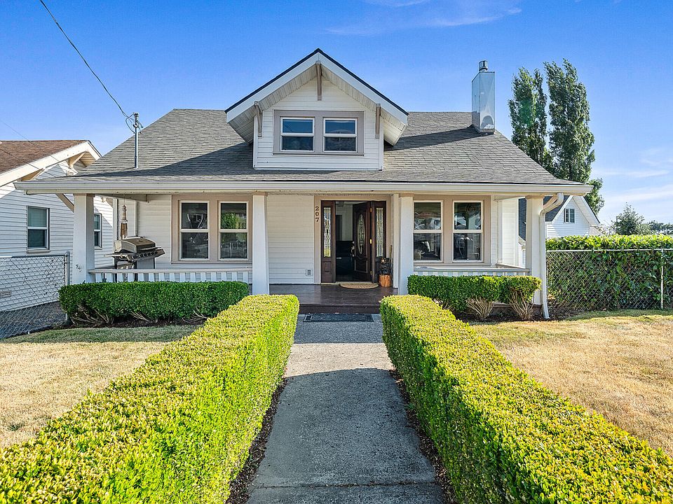 1st image of 207 Cypress Ave