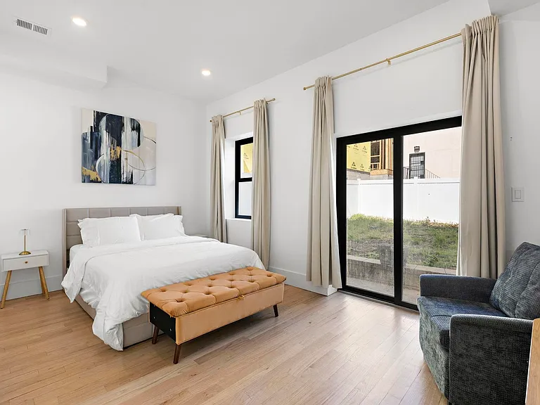 206 Fulton Ave #1 — Photo 14